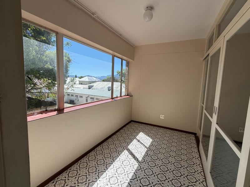 To Let 2 Bedroom Property for Rent in Paarl Western Cape